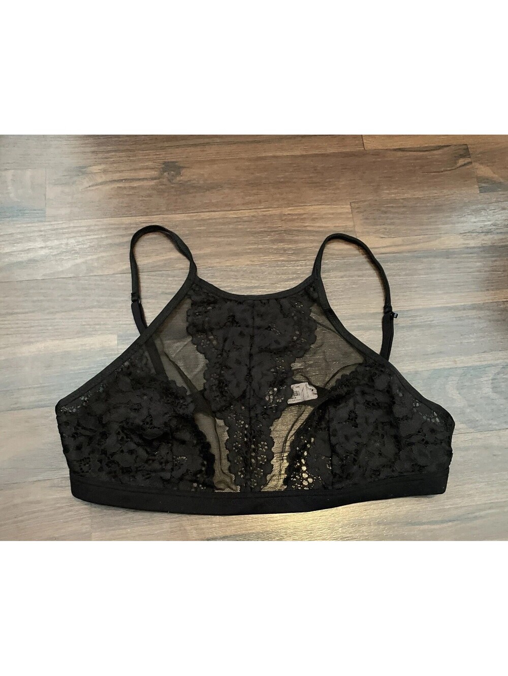 NWT Victoria's Secret Black Lace High Neck Lace Mesh Bralette Bra Medium